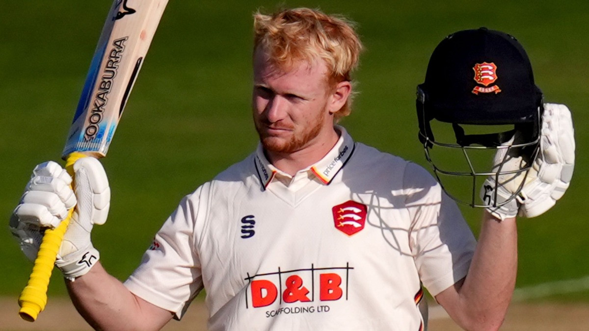 Jordan Cox's Test Debut Hopes Dented by Injury