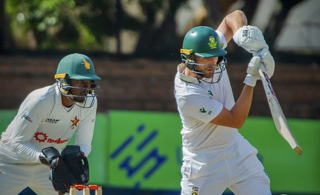 South Africa hands Chevrons a hefty defeat, takes lead in test series..