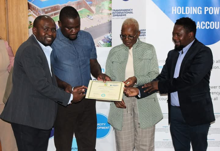 Zimbabwean government urged to quickly embrace E- governance systems.