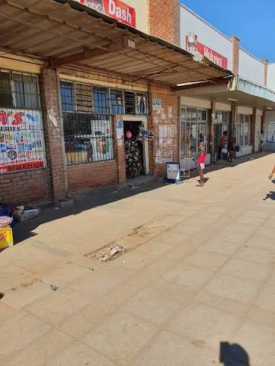 Mbizo Inferno: Fire engulfs Mbizo 4 Kwekwe Shopping Centre